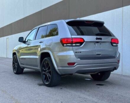 Джип Гранд Чероки 2020 в Полтаве на Automoto.ua Серый Джип Гранд Чероки, объемом двигателя 3.6 л и пробегом 55 тыс. км за 15600 $, фото 6 на Automoto.ua