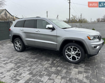 Серый Джип Гранд Чероки, объемом двигателя 3.6 л и пробегом 71 тыс. км за 24999 $, фото 7 на Automoto.ua