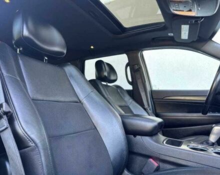 Джип Гранд Чероки 2020 в Полтаве на Automoto.ua Серый Джип Гранд Чероки, объемом двигателя 3.6 л и пробегом 55 тыс. км за 15600 $, фото 11 на Automoto.ua