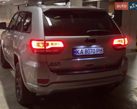 Сірий Джип Grand Cherokee, об'ємом двигуна 3.6 л та пробігом 77 тис. км за 30000 $, фото 1 на Automoto.ua