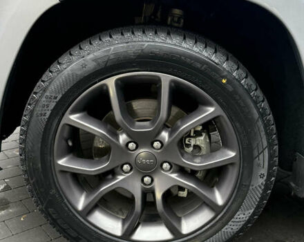 Серый Джип Гранд Чероки, объемом двигателя 3.6 л и пробегом 107 тыс. км за 29500 $, фото 11 на Automoto.ua