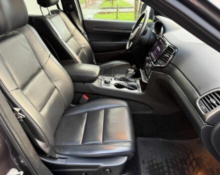 Серый Джип Гранд Чероки, объемом двигателя 3.6 л и пробегом 101 тыс. км за 23500 $, фото 5 на Automoto.ua