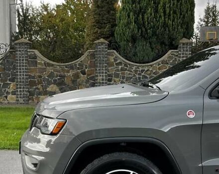 Джип Гранд Чероки 2020 в Луцке на Automoto.ua Серый Джип Гранд Чероки, объемом двигателя 3.6 л и пробегом 115 тыс. км за 27500 $, фото 7 на Automoto.ua