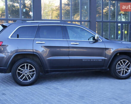 Серый Джип Гранд Чероки, объемом двигателя 3.6 л и пробегом 54 тыс. км за 24800 $, фото 14 на Automoto.ua