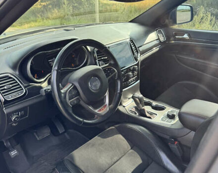 Джип Гранд Чероки 2020 в Киеве на Automoto.ua Серый Джип Гранд Чероки, объемом двигателя 3.6 л и пробегом 48 тыс. км за 28600 $, фото 37 на Automoto.ua