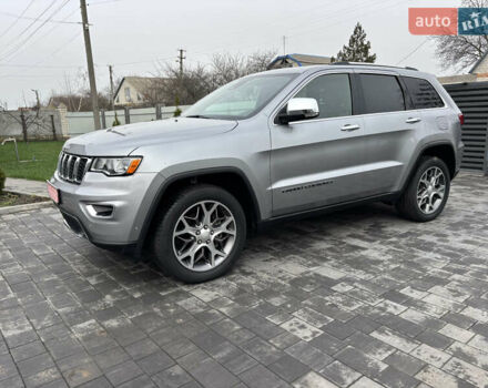 Серый Джип Гранд Чероки, объемом двигателя 3.6 л и пробегом 71 тыс. км за 24999 $, фото 5 на Automoto.ua