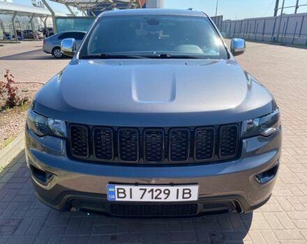 Сірий Джип Grand Cherokee, об'ємом двигуна 0.36 л та пробігом 53 тис. км за 28400 $, фото 2 на Automoto.ua