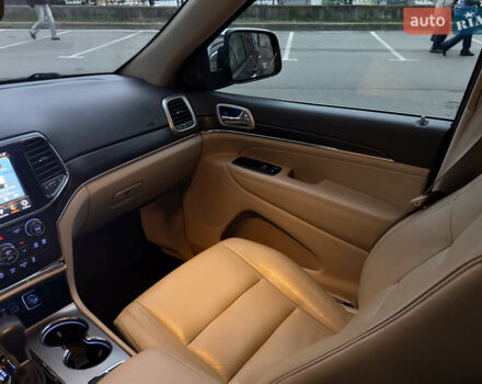 Серый Джип Гранд Чероки, объемом двигателя 3.6 л и пробегом 98 тыс. км за 26499 $, фото 16 на Automoto.ua