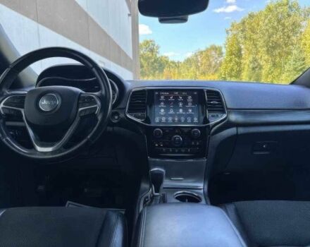 Джип Гранд Чероки 2020 в Полтаве на Automoto.ua Серый Джип Гранд Чероки, объемом двигателя 3.6 л и пробегом 55 тыс. км за 15600 $, фото 10 на Automoto.ua