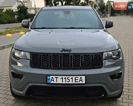 Джип Гранд Чероки 2020 в Ивано-Франковске на Automoto.ua Серый Джип Гранд Чероки, объемом двигателя 3.6 л и пробегом 83 тыс. км за 28250 $, фото 1 на Automoto.ua