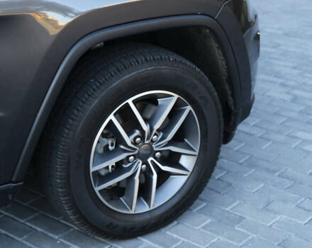 Серый Джип Гранд Чероки, объемом двигателя 3.6 л и пробегом 54 тыс. км за 24800 $, фото 12 на Automoto.ua