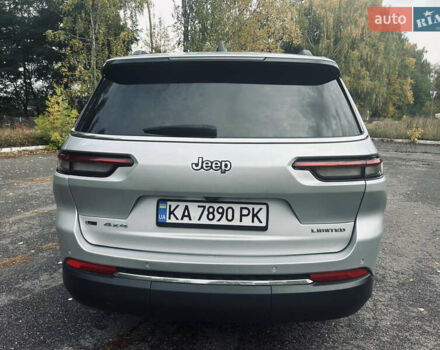 Джип Grand Cherokee 2021 у Києві на Automoto.ua Сірий Джип Grand Cherokee, об'ємом двигуна 3.6 л та пробігом 18 тис. км за 39999 $, фото 3 на Automoto.ua