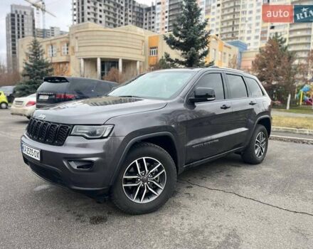Серый Джип Гранд Чероки, объемом двигателя 3.6 л и пробегом 61 тыс. км за 25700 $, фото 4 на Automoto.ua