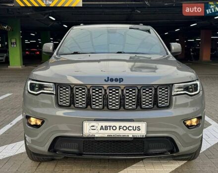 Серый Джип Гранд Чероки, объемом двигателя 3.6 л и пробегом 66 тыс. км за 28990 $, фото 2 на Automoto.ua