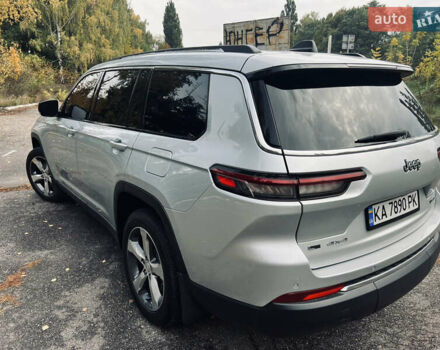 Джип Grand Cherokee 2021 у Києві на Automoto.ua Сірий Джип Grand Cherokee, об'ємом двигуна 3.6 л та пробігом 18 тис. км за 39999 $, фото 6 на Automoto.ua