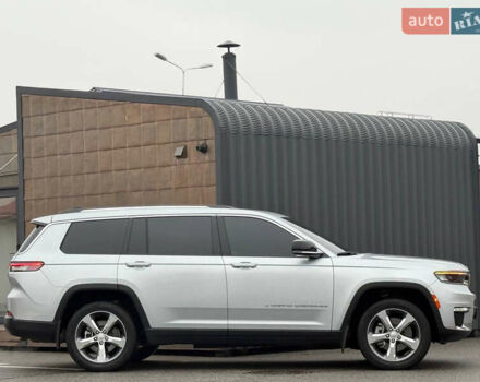 Серый Джип Гранд Чероки, объемом двигателя 3.6 л и пробегом 23 тыс. км за 39900 $, фото 11 на Automoto.ua