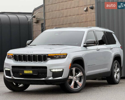Серый Джип Гранд Чероки, объемом двигателя 3.6 л и пробегом 23 тыс. км за 39900 $, фото 1 на Automoto.ua