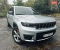 Джип Grand Cherokee 2021 у Києві на Automoto.ua Сірий Джип Grand Cherokee, об'ємом двигуна 3.6 л та пробігом 18 тис. км за 39999 $, фото 12 на Automoto.ua