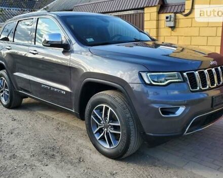 Сірий Джип Grand Cherokee, об'ємом двигуна 3.6 л та пробігом 49 тис. км за 33900 $, фото 3 на Automoto.ua