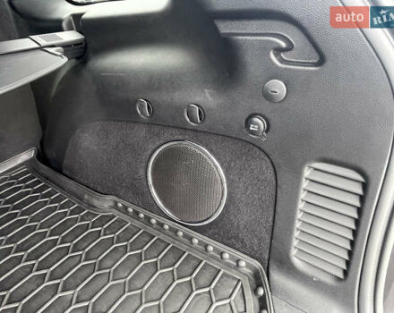 Джип Гранд Чероки 2021 в Киеве на Automoto.ua Серый Джип Гранд Чероки, объемом двигателя 2.99 л и пробегом 38 тыс. км за 46999 $, фото 21 на Automoto.ua