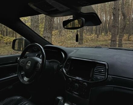 Джип Гранд Чероки 2021 в Полтаве на Automoto.ua Серый Джип Гранд Чероки, объемом двигателя 3.6 л и пробегом 73 тыс. км за 33000 $, фото 6 на Automoto.ua