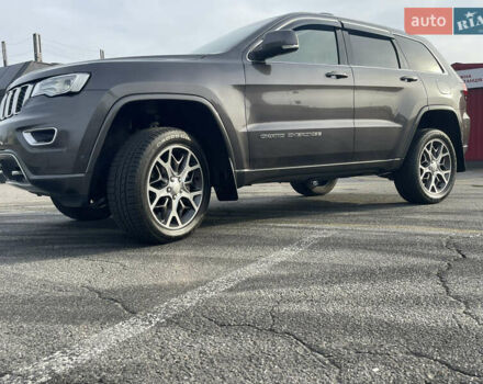 Серый Джип Гранд Чероки, объемом двигателя 3 л и пробегом 38 тыс. км за 46500 $, фото 25 на Automoto.ua