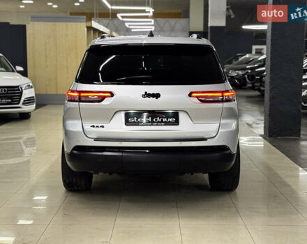 Серый Джип Гранд Чероки, объемом двигателя 3.61 л и пробегом 99 тыс. км за 39499 $, фото 5 на Automoto.ua