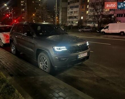 Серый Джип Гранд Чероки, объемом двигателя 3.6 л и пробегом 61 тыс. км за 25700 $, фото 2 на Automoto.ua