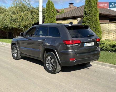 Джип Гранд Чероки 2021 в Киеве на Automoto.ua Серый Джип Гранд Чероки, объемом двигателя 3.6 л и пробегом 61 тыс. км за 29950 $, фото 19 на Automoto.ua