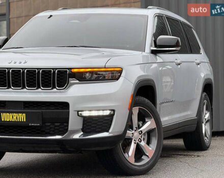 Серый Джип Гранд Чероки, объемом двигателя 3.6 л и пробегом 23 тыс. км за 39900 $, фото 3 на Automoto.ua