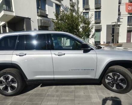 Серый Джип Гранд Чероки, объемом двигателя 2 л и пробегом 48 тыс. км за 48700 $, фото 41 на Automoto.ua