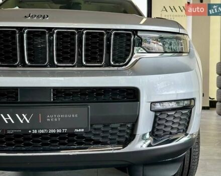 Серый Джип Гранд Чероки, объемом двигателя 3.6 л и пробегом 1 тыс. км за 47900 $, фото 4 на Automoto.ua