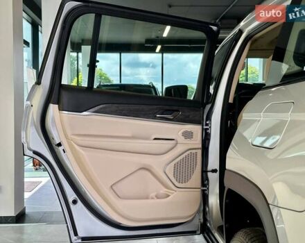 Серый Джип Гранд Чероки, объемом двигателя 3.6 л и пробегом 1 тыс. км за 47900 $, фото 25 на Automoto.ua