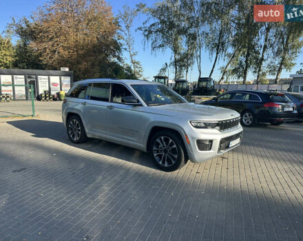 Джип Гранд Чероки 2022 в Полтаве на Automoto.ua Серый Джип Гранд Чероки, объемом двигателя 3.6 л и пробегом 34 тыс. км за 63000 $, фото 2 на Automoto.ua