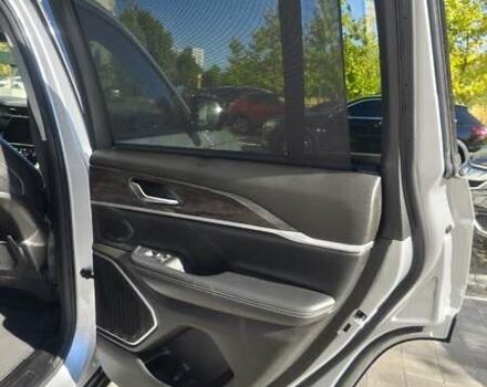 Серый Джип Гранд Чероки, объемом двигателя 2 л и пробегом 48 тыс. км за 48700 $, фото 23 на Automoto.ua