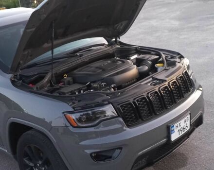 Джип Гранд Чероки 2022 в Хмельницком на Automoto.ua Серый Джип Гранд Чероки, объемом двигателя 3.6 л и пробегом 121 тыс. км за 25000 $, фото 21 на Automoto.ua