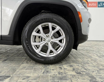 Сірий Джип Grand Cherokee, об'ємом двигуна 3.6 л та пробігом 47 тис. км за 36900 $, фото 30 на Automoto.ua