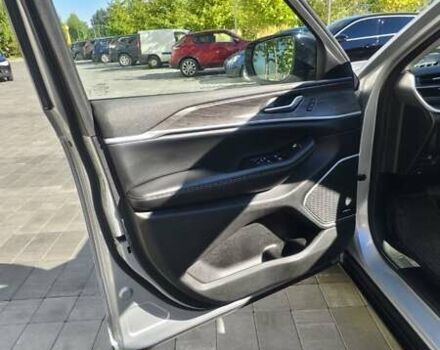 Серый Джип Гранд Чероки, объемом двигателя 2 л и пробегом 48 тыс. км за 48700 $, фото 50 на Automoto.ua