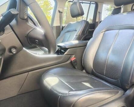 Серый Джип Гранд Чероки, объемом двигателя 2 л и пробегом 48 тыс. км за 48700 $, фото 31 на Automoto.ua