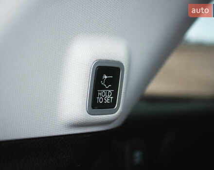 Серый Джип Гранд Чероки, объемом двигателя 3.6 л и пробегом 87 тыс. км за 39700 $, фото 39 на Automoto.ua