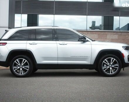 Серый Джип Гранд Чероки, объемом двигателя 3.6 л и пробегом 87 тыс. км за 45000 $, фото 4 на Automoto.ua