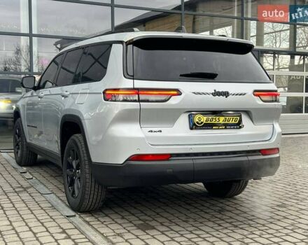 Серый Джип Гранд Чероки, объемом двигателя 3.6 л и пробегом 20 тыс. км за 37000 $, фото 4 на Automoto.ua