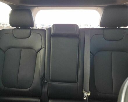 Серый Джип Гранд Чероки, объемом двигателя 2 л и пробегом 1 тыс. км за 13000 $, фото 9 на Automoto.ua