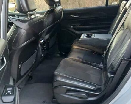 Джип Гранд Чероки 2023 в Луцке на Automoto.ua Серый Джип Гранд Чероки, объемом двигателя 3.6 л и пробегом 19 тыс. км за 35500 $, фото 9 на Automoto.ua