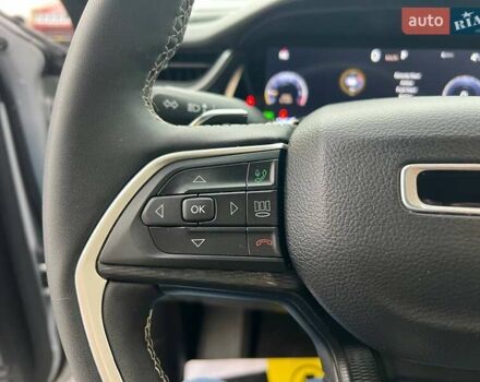 Серый Джип Гранд Чероки, объемом двигателя 3.6 л и пробегом 20 тыс. км за 37000 $, фото 12 на Automoto.ua