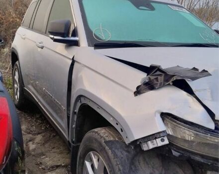 Серый Джип Гранд Чероки, объемом двигателя 0 л и пробегом 40 тыс. км за 28700 $, фото 3 на Automoto.ua