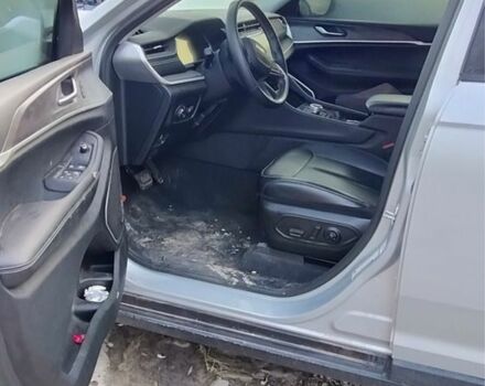 Серый Джип Гранд Чероки, объемом двигателя 0 л и пробегом 40 тыс. км за 28700 $, фото 5 на Automoto.ua