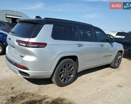 Серый Джип Гранд Чероки, объемом двигателя 5.65 л и пробегом 69 тыс. км за 27000 $, фото 9 на Automoto.ua