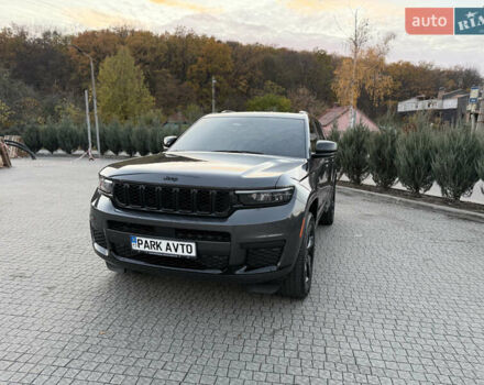 Серый Джип Гранд Чероки, объемом двигателя 3.6 л и пробегом 35 тыс. км за 49500 $, фото 3 на Automoto.ua