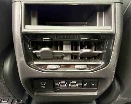 Серый Джип Гранд Чероки, объемом двигателя 2 л и пробегом 43 тыс. км за 48500 $, фото 23 на Automoto.ua